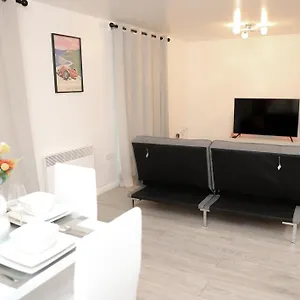 https://luxury-flat-by-sn-homes-zone-4-london.brighton-hotels-england.com