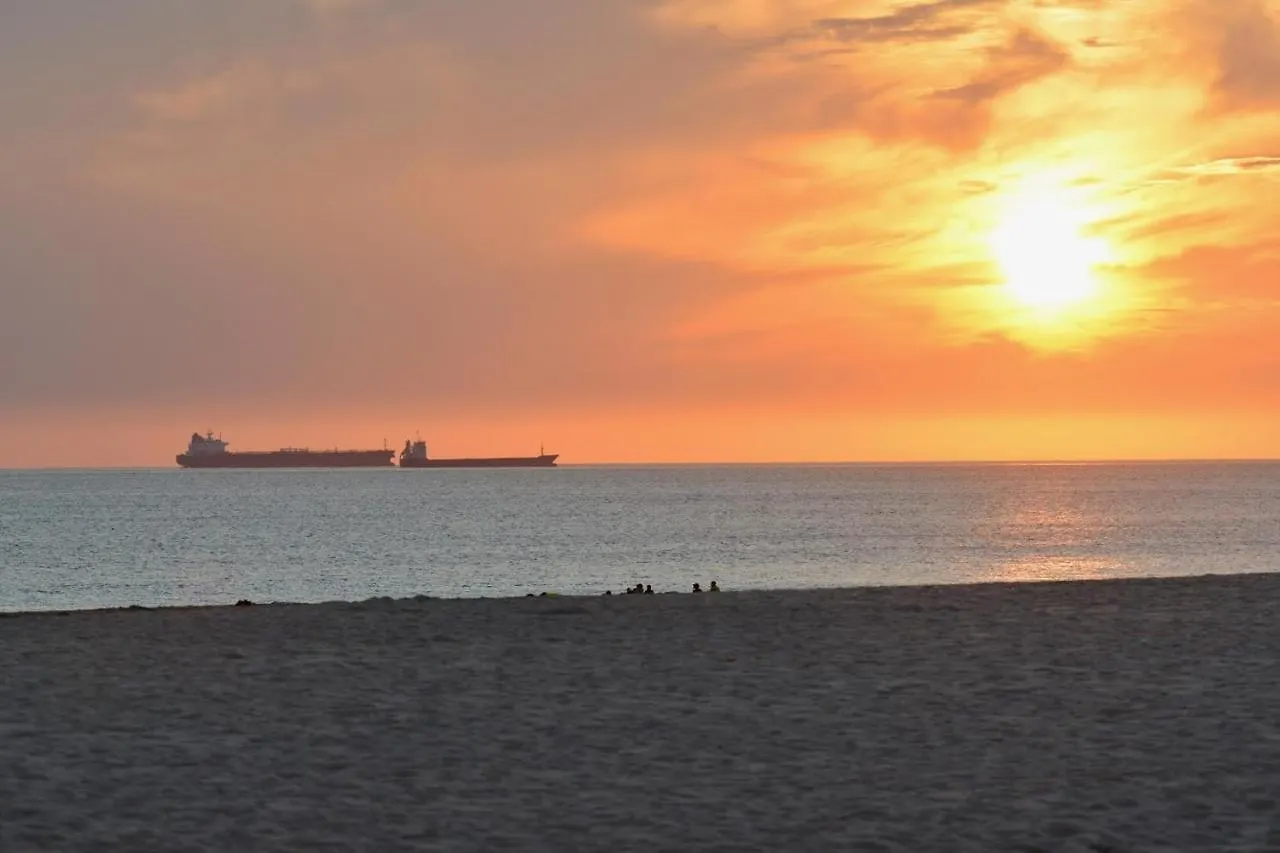 Apartment Beachome4U2 Carcavelos  Portugal